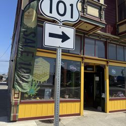 Humboldt Honey Dispensary - Front view