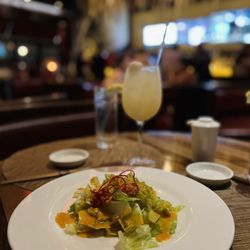 360 Taiko Sushi & Lounge - Green Salad with Ginger Dressing