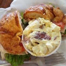 Turkey BLT with potato salad Turkey BLT with potato salad