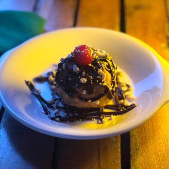Thai Restaurant - Fried coconut ice cream. Delicious! - Thai Near Me - Cancún, ROO Thai Restaurant - Fried coconut ice cream. Delicious! - Thai Near Me - Cancún, ROO