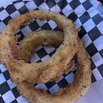 Dos Okies burger hut - Onion rings - American Near Me - Caruthers, California Dos Okies burger hut - Onion rings - American Near Me - Caruthers, California