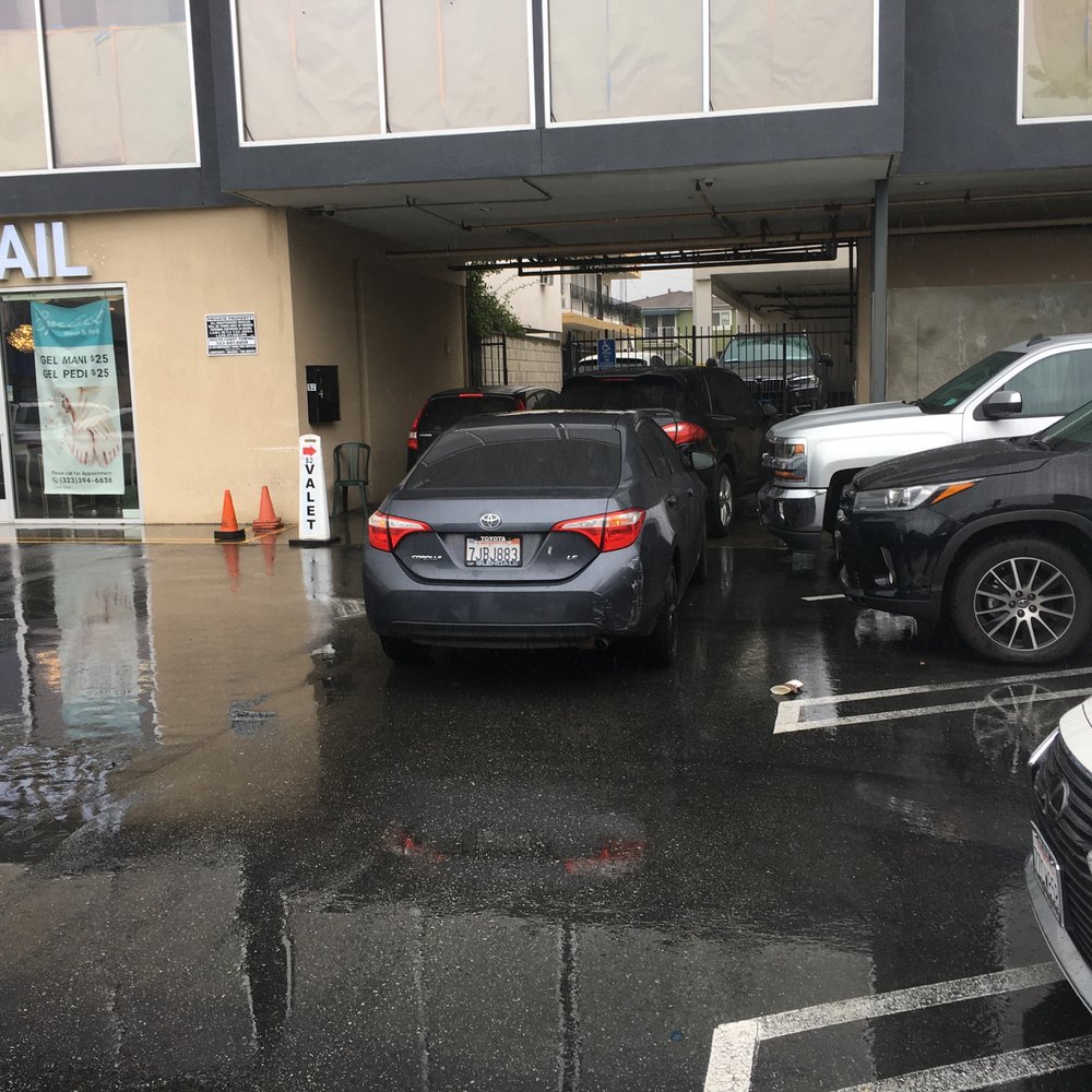 Eye Holics - valet parking $2 - Eyewear & Opticians Near Me - Los Angeles, California Eye Holics - valet parking $2 - Eyewear & Opticians Near Me - Los Angeles, California