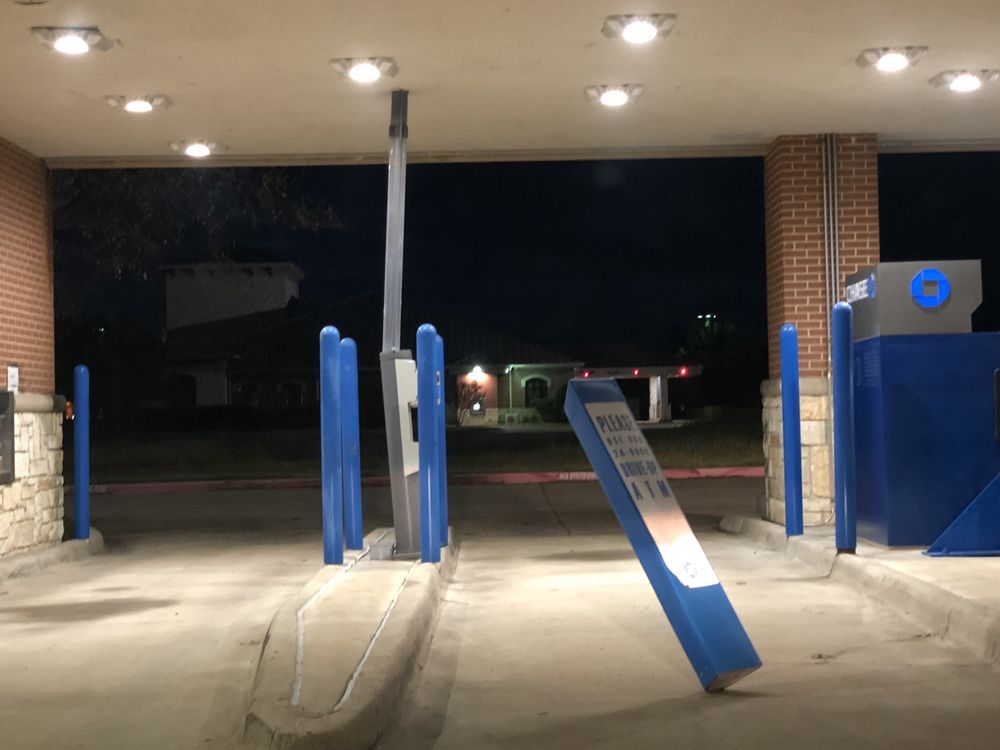 CHASE BANK Updated August 2024 15 Reviews 616 N Denton Tap Rd