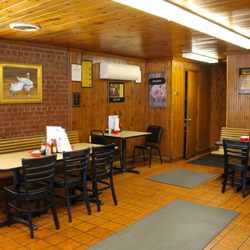 White Swan Bar-B-Que & Fried Chicken