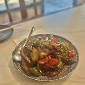 Wang Jia Wei - Eggplant & Potato w/ Green Bell Pepper ($14.95) - Chinese Near Me - Union City, California Wang Jia Wei - Eggplant & Potato w/ Green Bell Pepper ($14.95) - Chinese Near Me - Union City, California