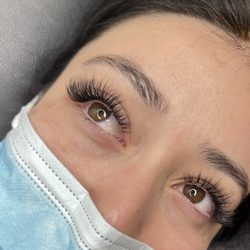 Lashes by Vivian