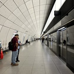 Tottenham Court Road Station