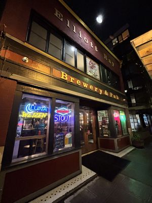Elliott Bay Brewing - West Seattle by null