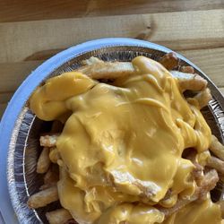 Delizia Pizza - Cheese fries