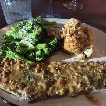 J. Alexander's Restaurant - Reddish - Seafood Near Me - Plano, Texas