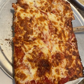 Giuseppe's Pizza & Italian Specialities - Mozzarella Sicilian pizza - Italian Near Me - Augusta, Georgia