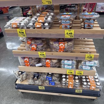 Grocery Outlet - Baked goods - Grocery Near Me - San Rafael, California Grocery Outlet - Baked goods - Grocery Near Me - San Rafael, California