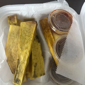 Ike's Cafe and Grill - Fried Yam - African Near Me - Norcross, Georgia