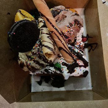 CAFFE:iN - Oreo honey toast - Coffee & Tea Near Me - Union City, California