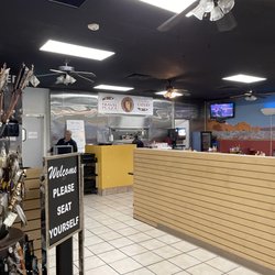 Tu Ka Khan Restaurant - Inside