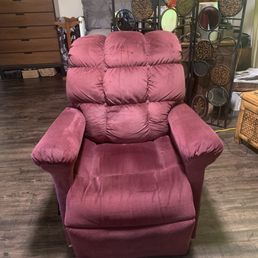 A 5 year old lift recliner.