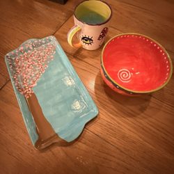 The Mad Platter - This are the last items me and my girlfriends painted. But I have about 20 pieces over time I have painted!