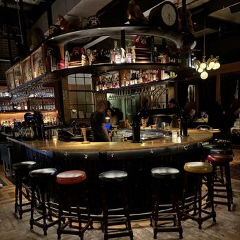 St. Anselm - Bar area - Steakhouses Near Me - Washington, DC, District of Columbia