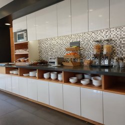 Hotel Le Dauphin - Breakfast Area