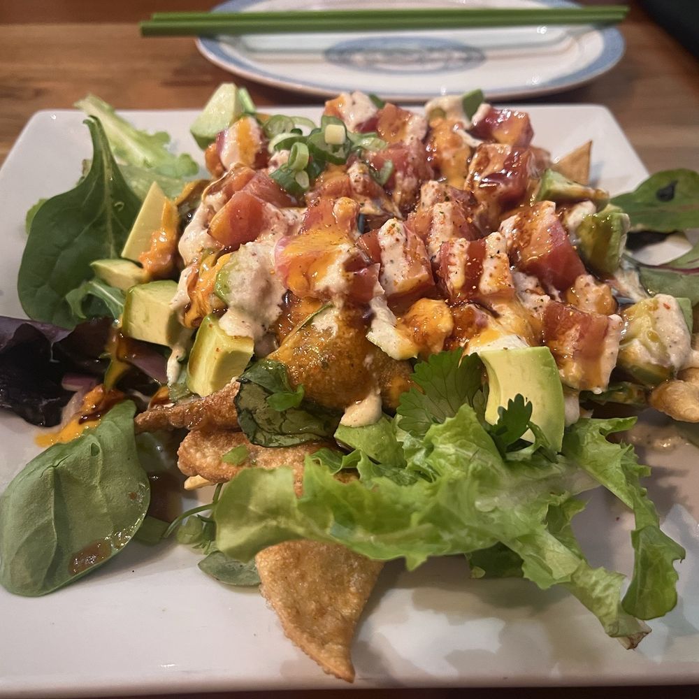 AO Hawaiian Hideout - Island Nachos with Tuna - Asian Fusion Near Me - Chicago, Illinois