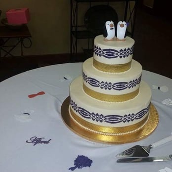 Edibles Incredible Desserts - The final product minutes after delivery. It doesnt even look like interlinked celtic knotwork... - Desserts Near Me - Sterling, Virginia