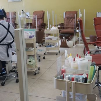 Bee Polished Nails & Spa - Glass protectors - Waxing Near Me - Upland, California Bee Polished Nails & Spa - Glass protectors - Waxing Near Me - Upland, California
