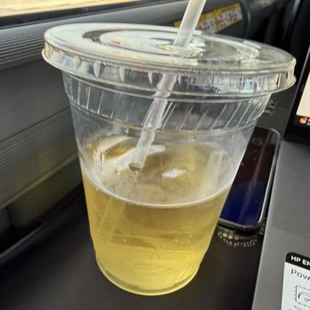 Vonlane - Wine with straw I did not want to loose - Buses Near Me - Houston, Texas