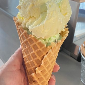 Carolina Scoops Ice Cream - Key lime pie and Pistachio cone - Ice Cream & Frozen Yogurt Near Me - Pineville, North Carolina