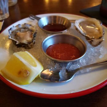 Lowerline - Oysters on the half shell - Cajun/Creole Near Me - Brooklyn, New York