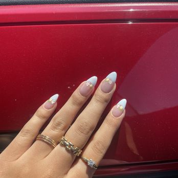 Moon Nails - Nail Salons Near Me - Encinitas, California