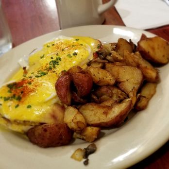 Uptown Cafe - Breakfast & Brunch Near Me - Bloomington, Indiana