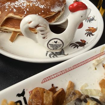 Breakfast Republic - Buttermilk Pancakes - Breakfast & Brunch Near Me - Long Beach, California