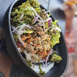 Copper Kings Burgers - Seasonal salad