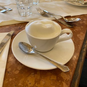 Café Central - Melange - Cafes Near Me - Vienna, 9 Café Central - Melange - Cafes Near Me - Vienna, 9