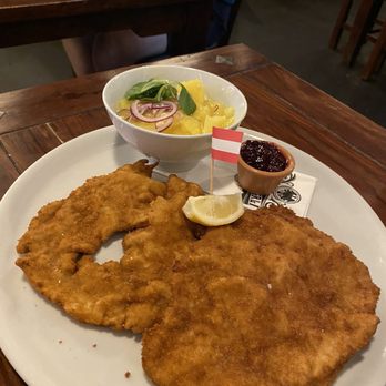 Bier & Bierli - steak milanese - Austrian Near Me - Vienna, 9