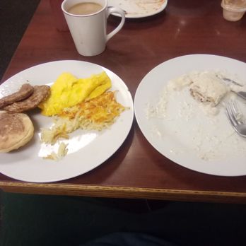 Hometown Cafe - Cafes Near Me - Corning, California Hometown Cafe - Cafes Near Me - Corning, California