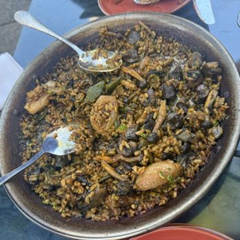 L Campo - Tapas/Small Plates Near Me - Livermore, California