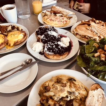 Altea's Eatery - Breakfast & Brunch Near Me - Worcester, Massachusetts