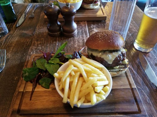 The Bull - Charlbury by null