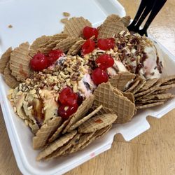 Saginaw Small Town Scoops - Ice cream nachos