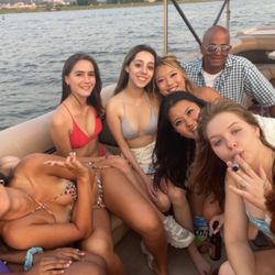 Rivertime Recreation - Good times always happen on the water!!