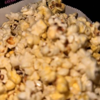 AMC Braintree 10 - Cinema Near Me - Braintree, Massachusetts