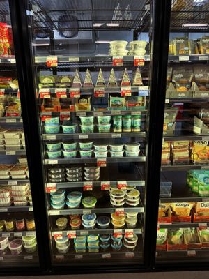 MOM's Organic Market by null