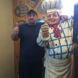 Arundel Market & Deli - The cool cooks