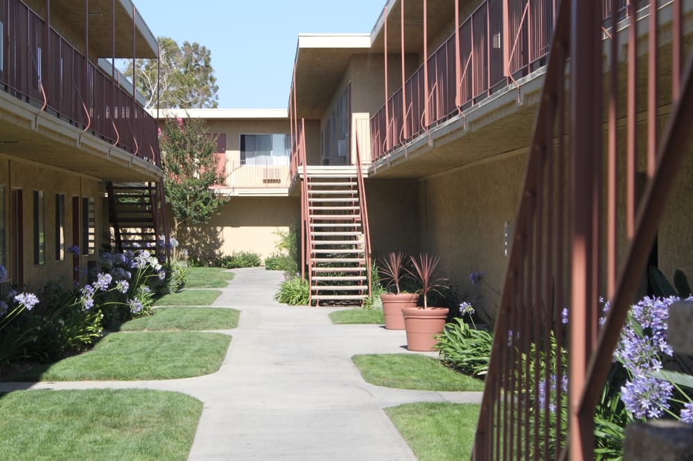 15120 WOODRUFF APARTMENTS 10 Photos 15120 Woodruff Ave, Bellflower, California Apartments