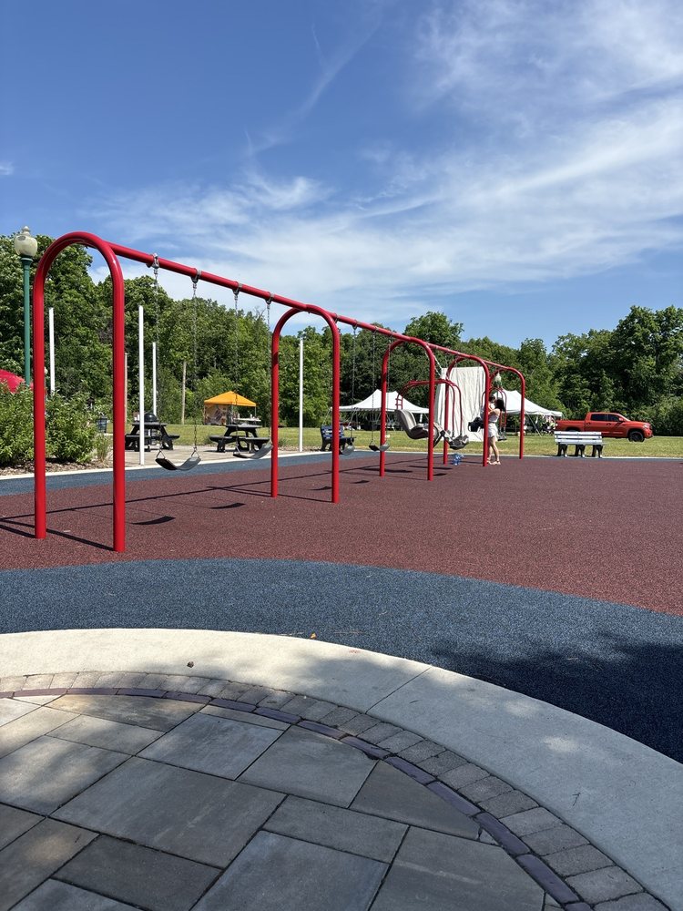 Veterans Memorial Park Logo