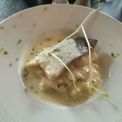 Les Coudes sur la Table - Filet de poisson