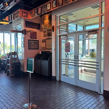 PORTILLO’S - Updated July 2025 - 1068 Photos & 1210 Reviews - 10574 N ...