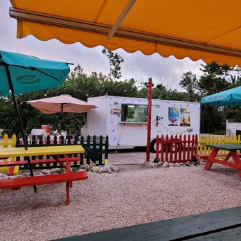 Cantina Captiva - Only picnic benches for now - Mexican Near Me - Captiva, Florida