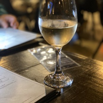 Tribeca Restaurant - Pinot Grigio - Lounges Near Me - Miramar, Florida